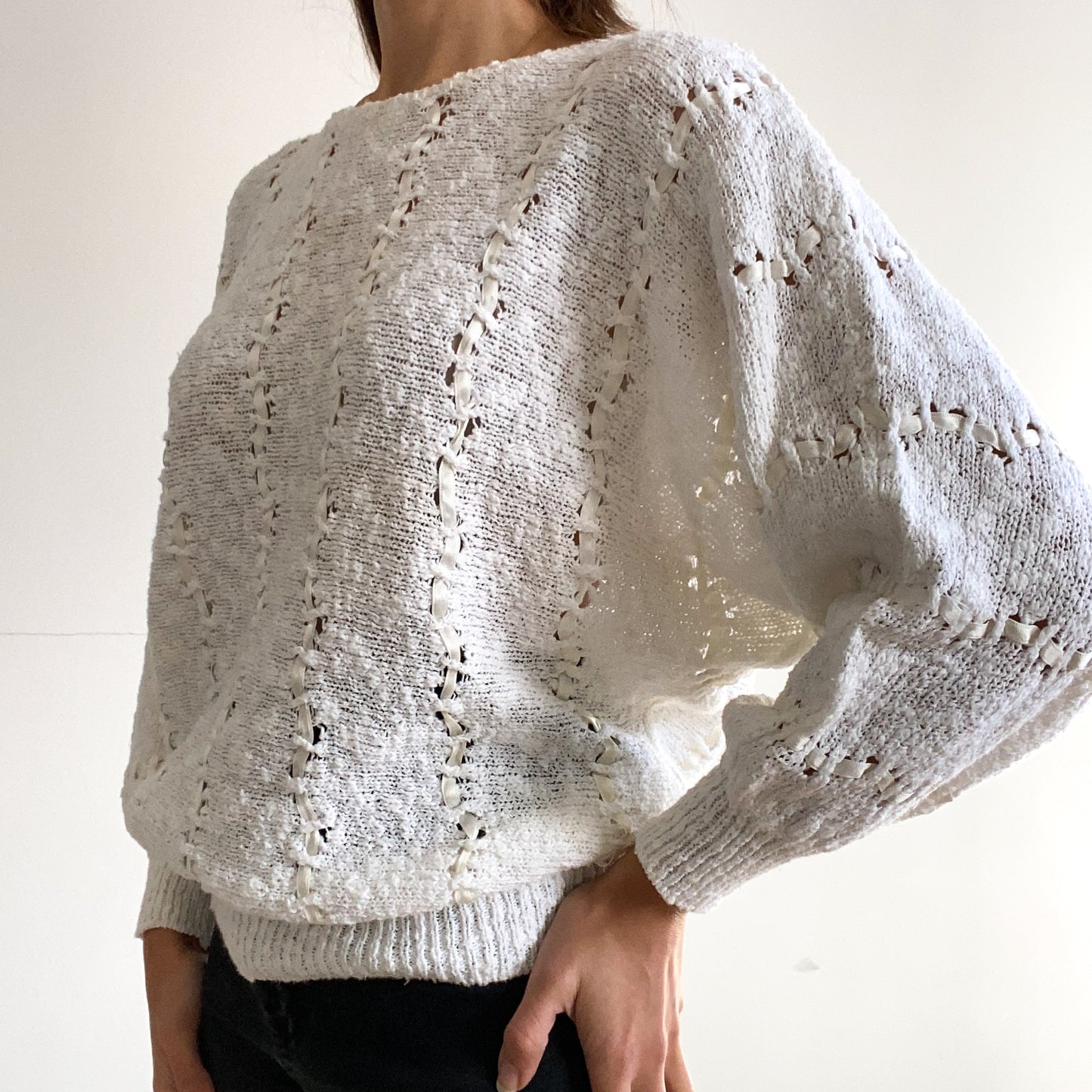 White string pullover