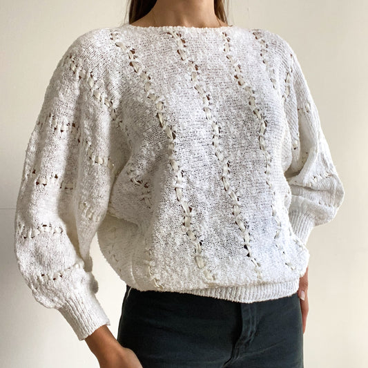 White string pullover