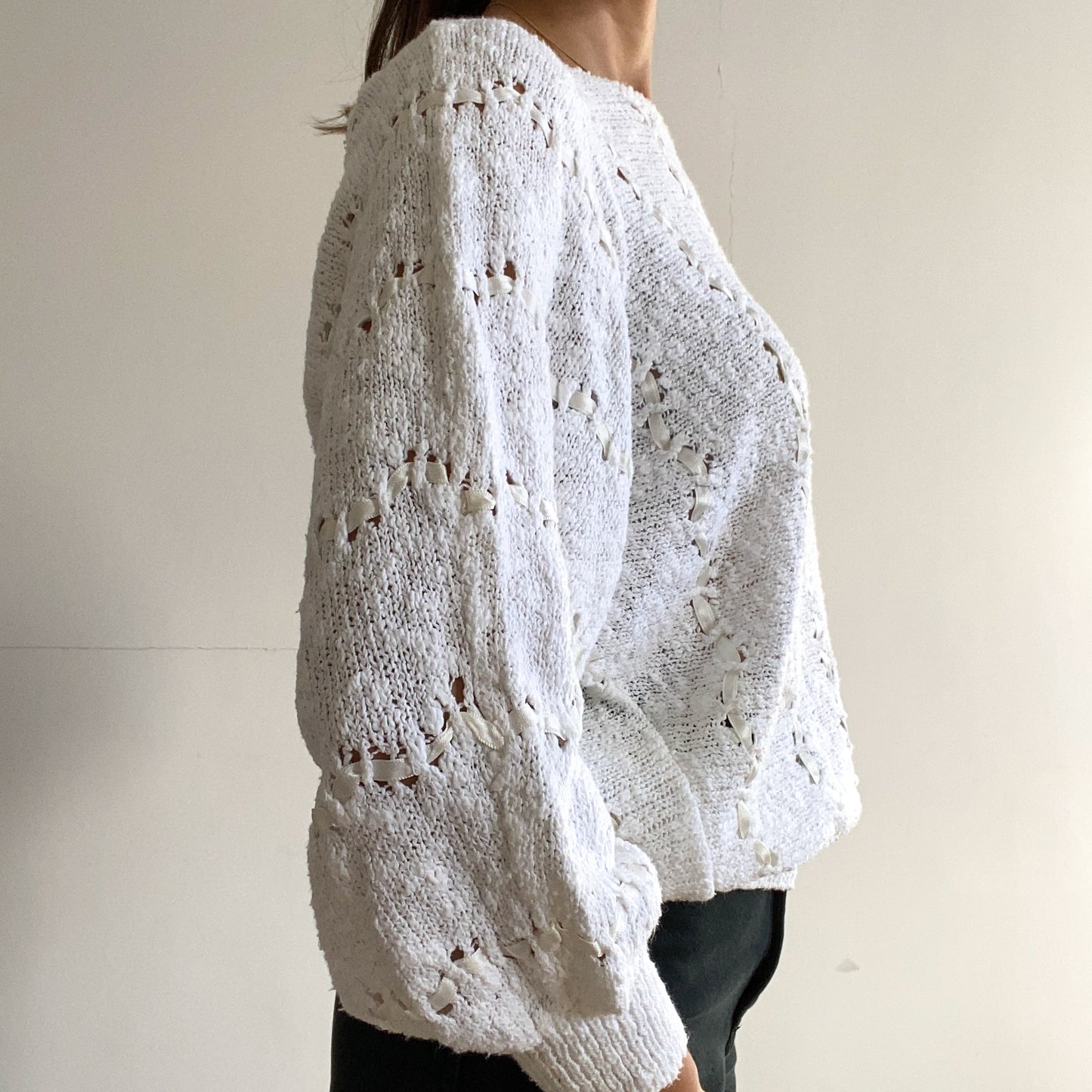 White string pullover